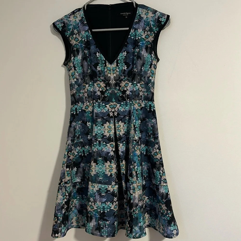 Nanette Lepore NYC vintage floral spring pattern vneck flare dress